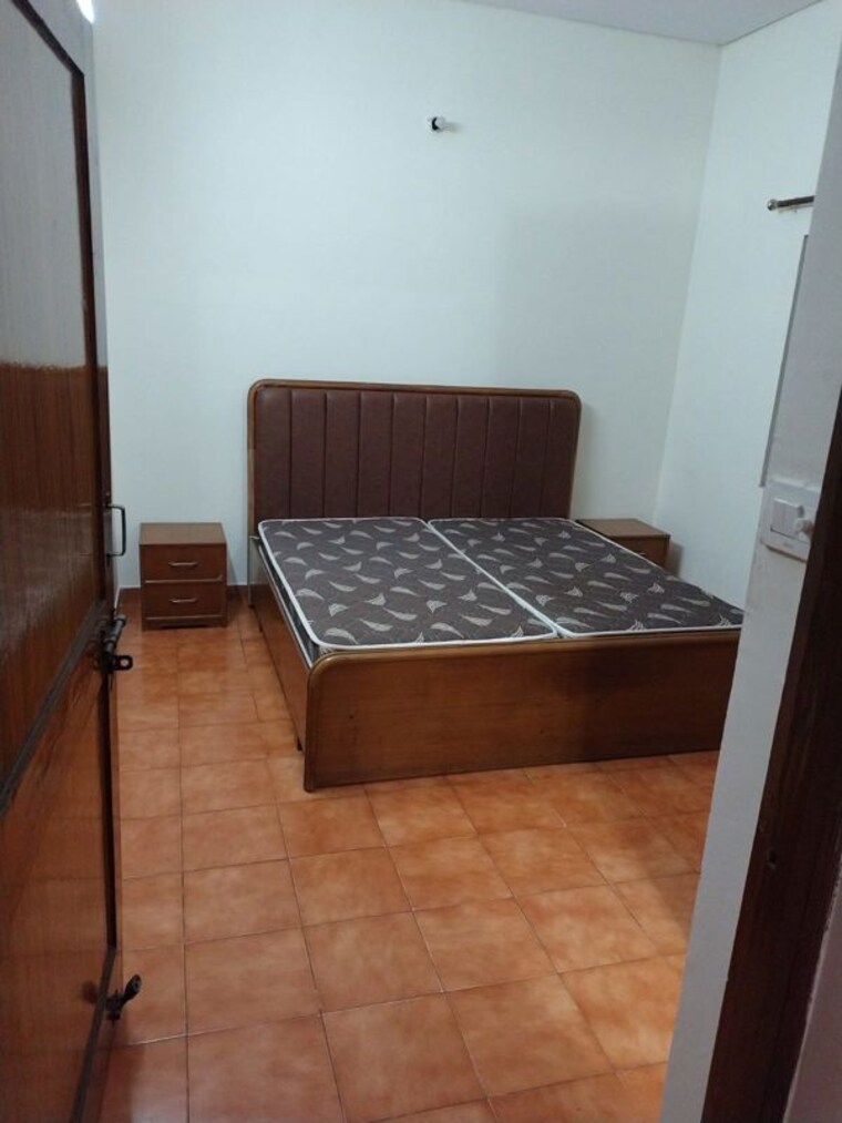 Bedroom, adarsh nagar 2 Bedroom 777 Sq.Ft. Builder Floor In Adarsh Nagar Mumbai 10209610