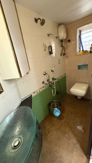 2 BHK Apartment For Rent in Matunga West