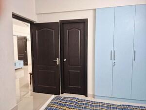 Room in 3 BHK Apartment at Shriram Liberty Square, Electronic City Phase ii – for Rent
