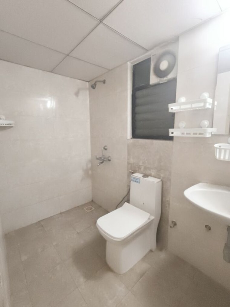 Bathroom, kolte-patil-margosa-heights 2 Bedroom 1085 Sq.Ft. Apartment In Mohammadwadi Pune 10209770