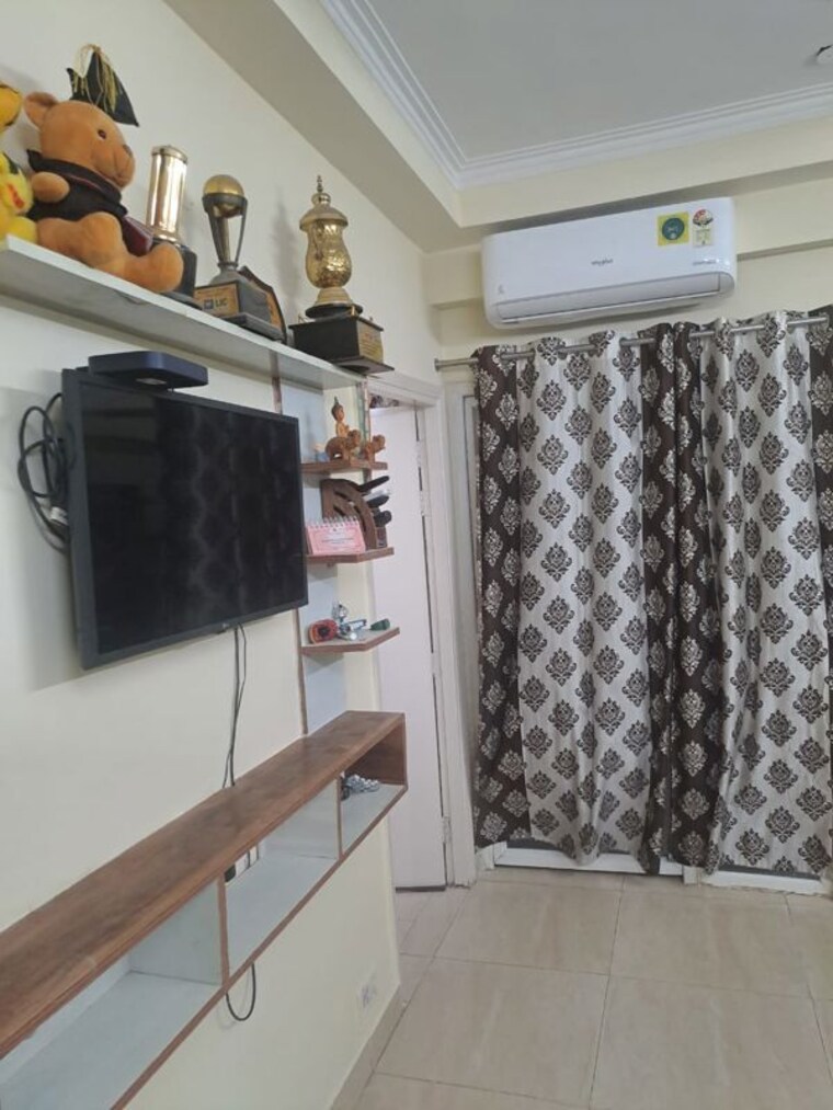 Kitchen, gaur-city-2-14th-avenue 2 Bedroom 750 Sq.Ft. Apartment In Sector 16c Greater Noida Greater Noida 10209780