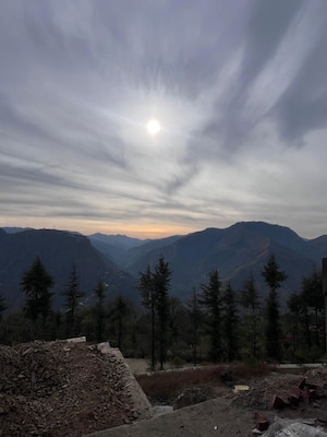 Master Bedroom in 4 BHK Villa at Naldehra – for Sale