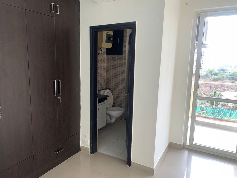 Room, bptp-park-prime 4 Bedroom 2150 Sq.Ft. Apartment In Sector 66 Gurgaon 10209644