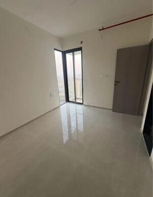 Bedroom in 2 BHK Apartment at Mahavir Square, Manpada – for Rent