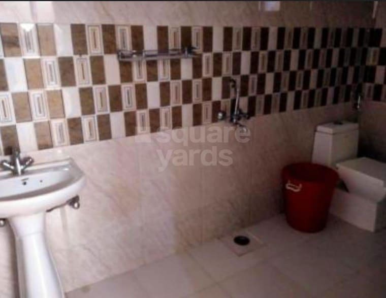 Bathroom, bhadruk 3 Bedroom 149 Sq.Yd. Builder Floor In Bhadruk Lucknow 10209768