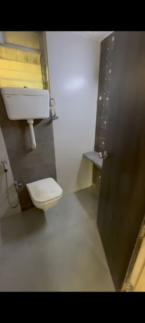 Master Bedroom in 3 BHK Apartment at Unique Poonam Estate Cluster 2, Mira Road – for Rent