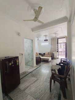2 BHK + Pooja Room Builder Floor For Rent in Malviya Nagar