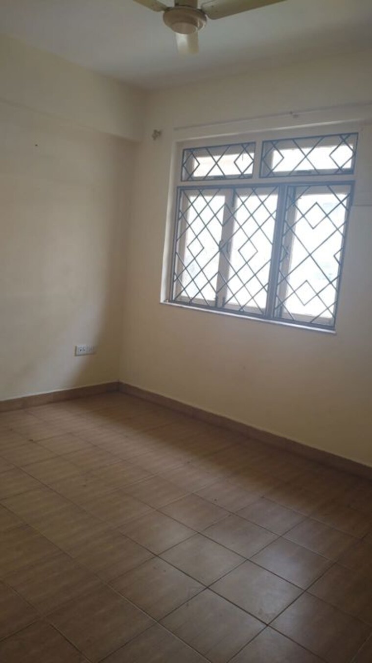 Room, caranzalem 2 Bedroom 1000 Sq.Ft. Apartment In Caranzalem Goa 10209962