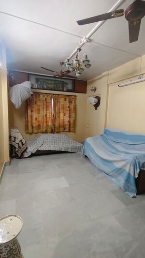 Room in 2 BHK Apartment at Somwar Peth – for Sale