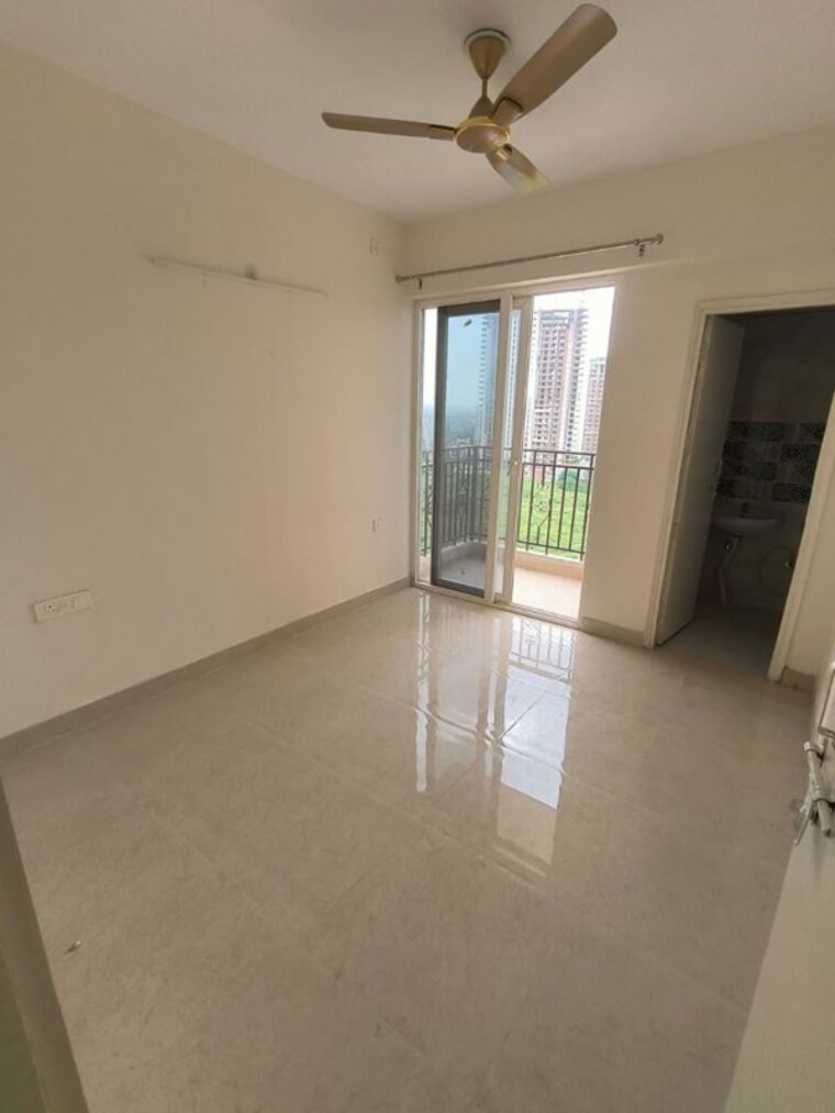 Room, signature-global-golf-greens 3 Bedroom 740 Sq.Ft. Apartment In Sector 79 Gurgaon 10209813