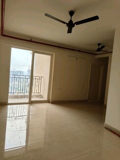 3 BHK Apartment For Sale in Signature Global Golf Greens