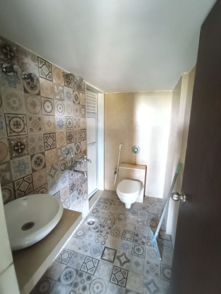 Bathroom, mehta-amrut-pearl 1 Bedroom 450 Sq.Ft. Apartment In Kalyan West Thane 10210128