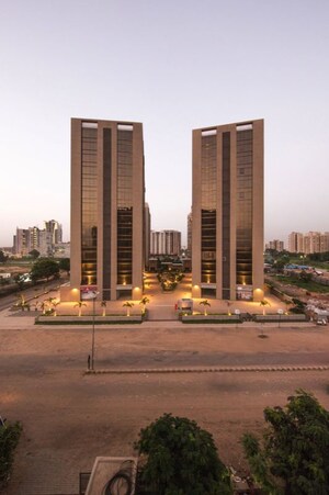  Office Space – Exterior View View at Goyal Palladium, Makarba - for Rent