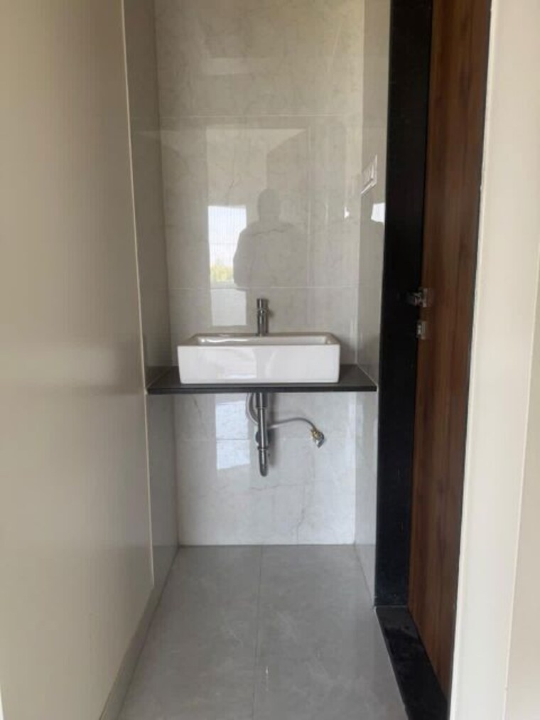 undefined, model colony 2 Bedroom 1000 Sq.Ft. Apartment In Model Colony Pune 10207403