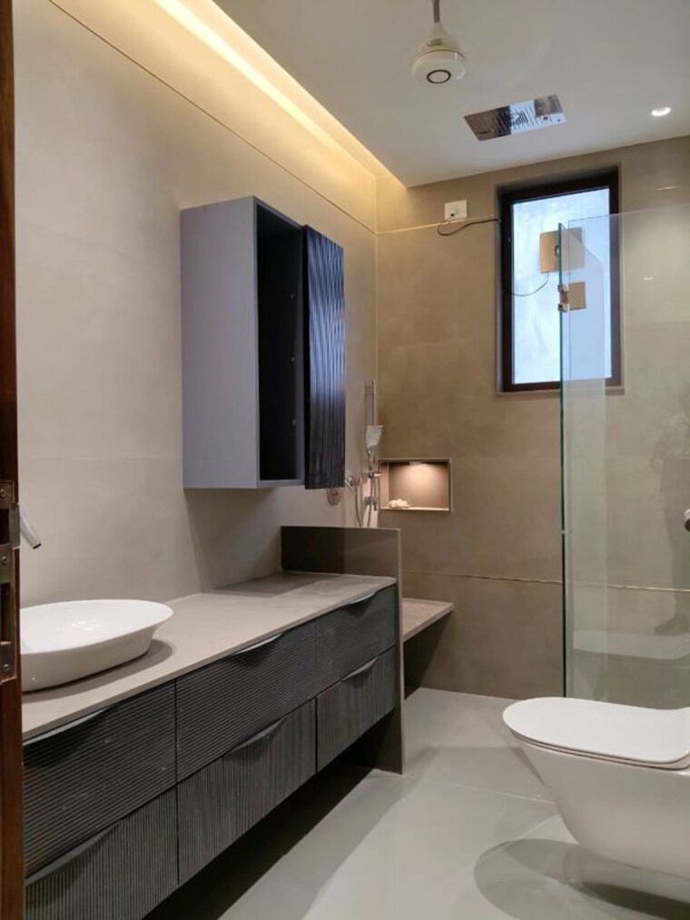 Kitchen, dlf-atria 3 Bedroom 3000 Sq.Ft. Builder Floor In Dlf Phase ii Gurgaon 10210183