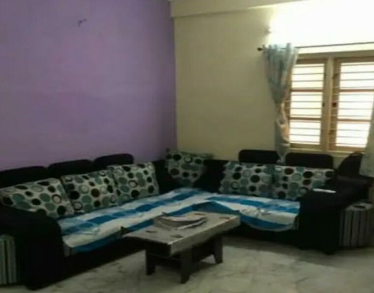 Living Room, uttam nagar west 3 Bedroom 1010 Sq.Ft. Builder Floor In Uttam Nagar West Delhi 10210167
