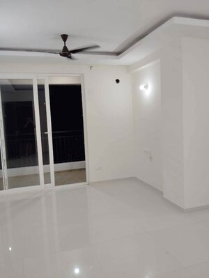 Room in 3 BHK Apartment at Sushma Joynest MOH, Bir Chhat – for Rent