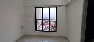 Room in 1.5 BHK Apartment at Chandiwala Pearl Heaven, Andheri East – for Rent