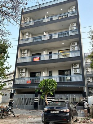 1 BHK Builder Floor – Exterior View View at Ardee City, Sector 52 - for Rent