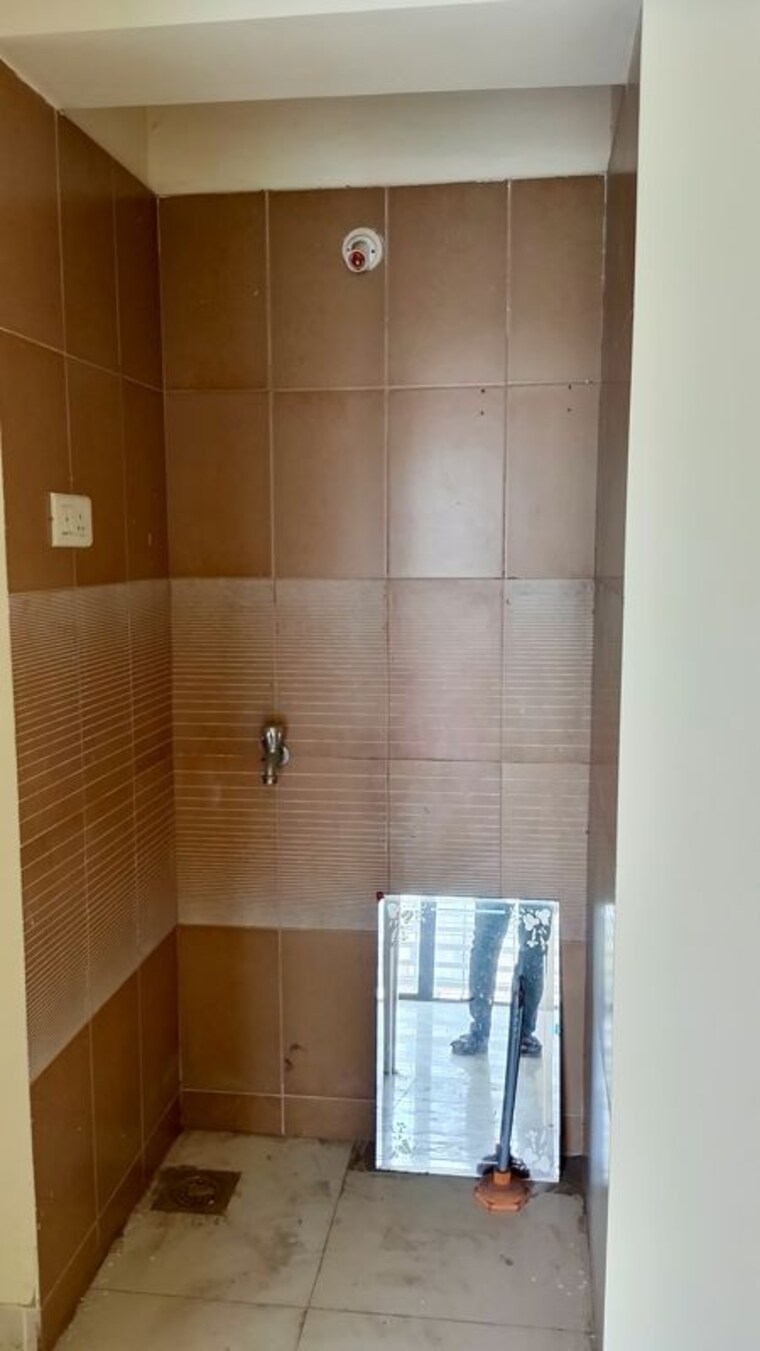 Bathroom, dsk-madhuban 2 Bedroom 1000 Sq.Ft. Apartment In Sakinaka Mumbai 10210252