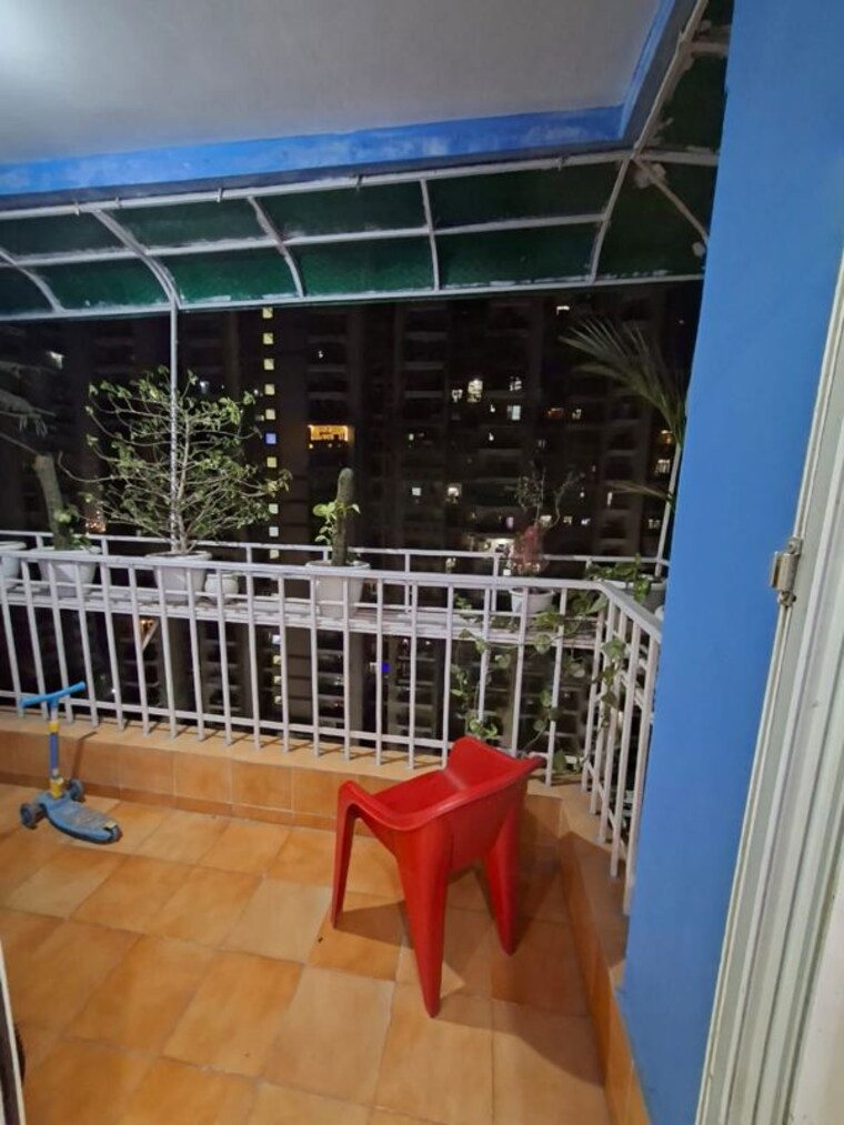 Balcony, sector 4 3 Bedroom 1115 Sq.Ft. Apartment In Sector 4 Noida 10210344