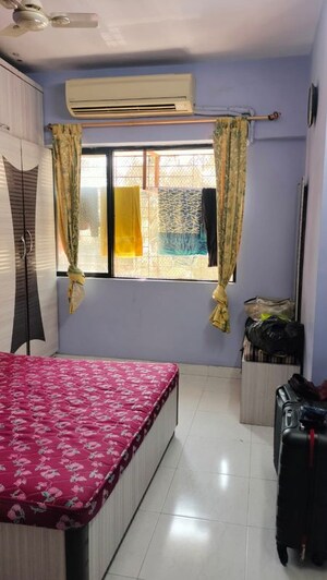 Bedroom in 1 BHK Apartment at Lok Yamuna, Andheri East – for Rent