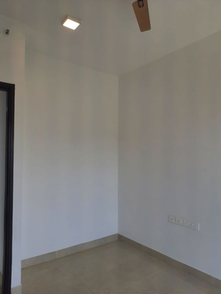 Room, runwal-forests 3 Bedroom 975 Sq.Ft. Apartment In Kanjurmarg West Mumbai 10210256