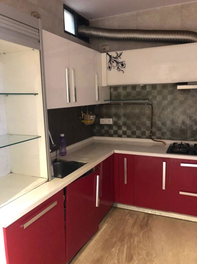 Kitchen, subhash nagar 2 Bedroom 100 Sq.Yd. Builder Floor In Subhash Nagar Delhi 10210458