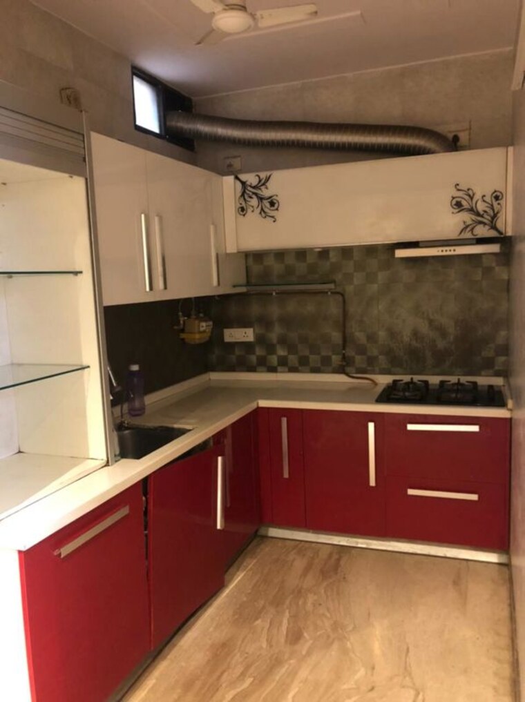 Kitchen, subhash nagar 2 Bedroom 100 Sq.Yd. Builder Floor In Subhash Nagar Delhi 10210458