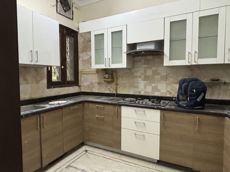 Kitchen, malviya nagar 3 Bedroom 1800 Sq.Ft. Builder Floor In Malviya Nagar Delhi 10210611
