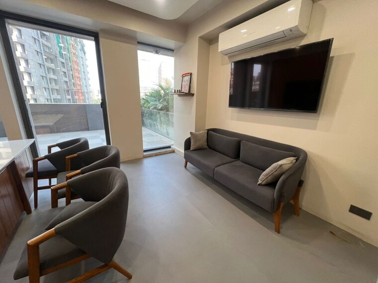 Living Room, aaron-spectra Commercial Office Space 1361 Sq.Ft. In Bodakdev Ahmedabad 10210626