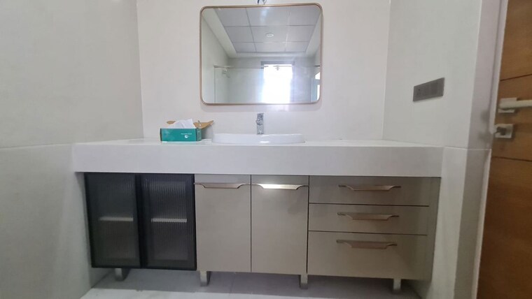 Kitchen, sobha-international-city-phase-1 5 Bedroom 500 Sq.Yd. Villa In Sector 109 Gurgaon 10210620