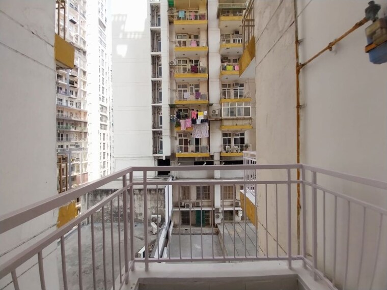 Balcony, rishabh-cloud-habitate9-towers 1 Bedroom 550 Sq.Ft. Apartment In Vaishali Sector 9 Ghaziabad 10210866