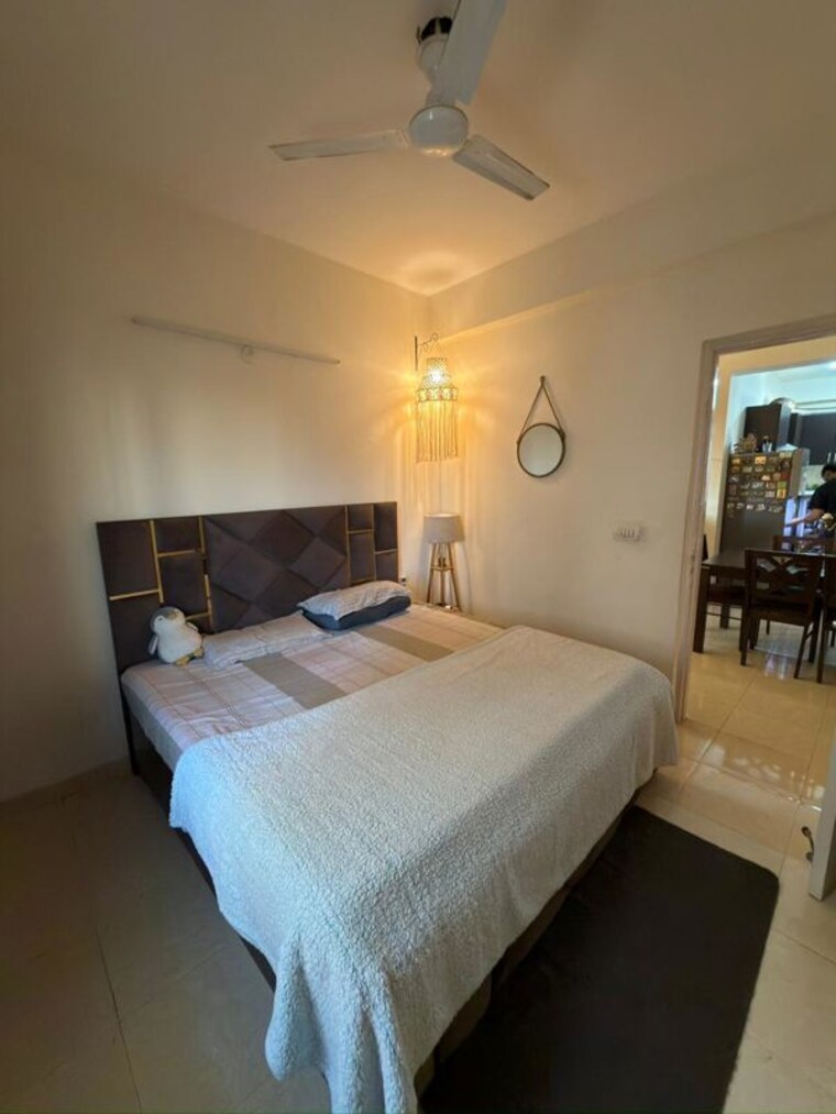 Bedroom, tulip-orange 3 Bedroom 1137 Sq.Ft. Apartment In Sector 70 Gurgaon 10210994