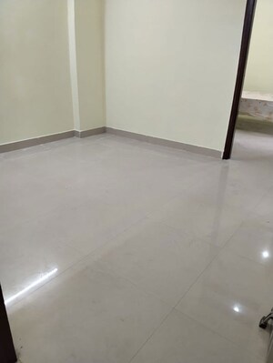 1 RK Builder Floor For Rent in Neb Sarai