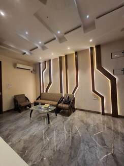3 BHK + Basement Apartment For Rent in Kankarbagh