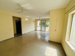 3.5 BHK + Pooja Room,Servant Room Apartment For Rent in Unitech Nirvana Country Cedar Crest