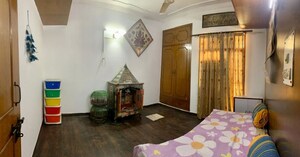 Living Room in 2 BHK Apartment at Alok Vihar, Sector 50 – for Rent