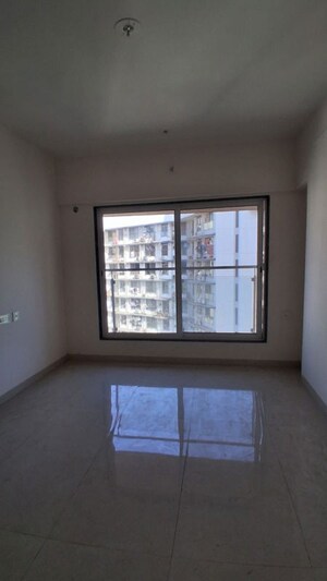 Room in 1 BHK Apartment at Je and Vee Madhuban, Malad East – for Rent