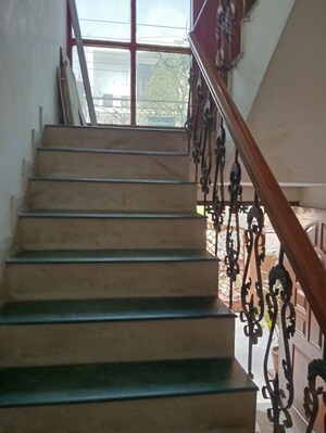 Staircase in 2 BHK Independent House at RWA Apartments Sector 41, Sector 41 – for Rent