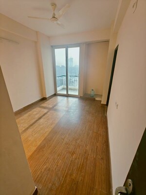 2 BHK Apartment For Sale in Amrapali Dream Valley, Tech Zone 4 Greater Noida