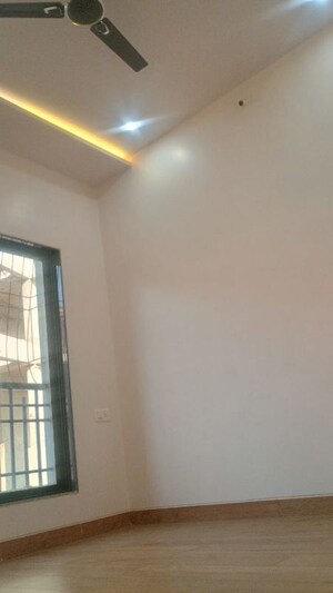 1 BHK Apartment For Sale in Crowngold Kalpatru Avenue, Naigaon East