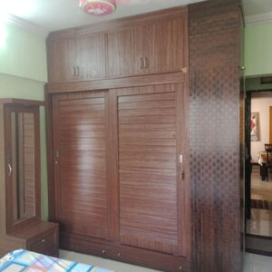 Room in 2 BHK Apartment at Kailash Tower, Andheri East – for Rent