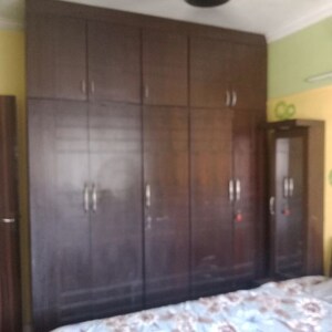 Room in 2 BHK Apartment at Kailash Tower, Andheri East – for Rent