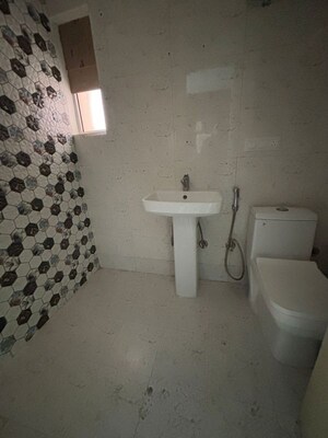 Bathroom in 2 BHK Apartment at SKA Metro Ville, Eta Ii Greater Noida – for Sale