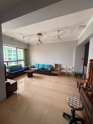 Living Room in 3 BHK Apartment at Shivalik Tower, Kandivali East – for Rent