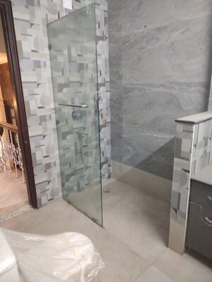 Staircase in 4 BHK Builder Floor at Safdarjung Enclave – for Rent