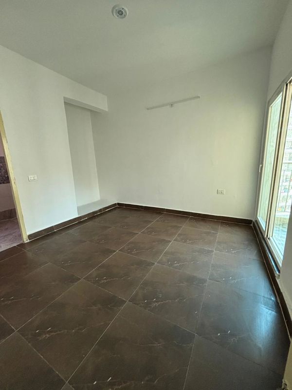 2 BHK + Extra Room Apartment For Sale in Migsun Twiinz