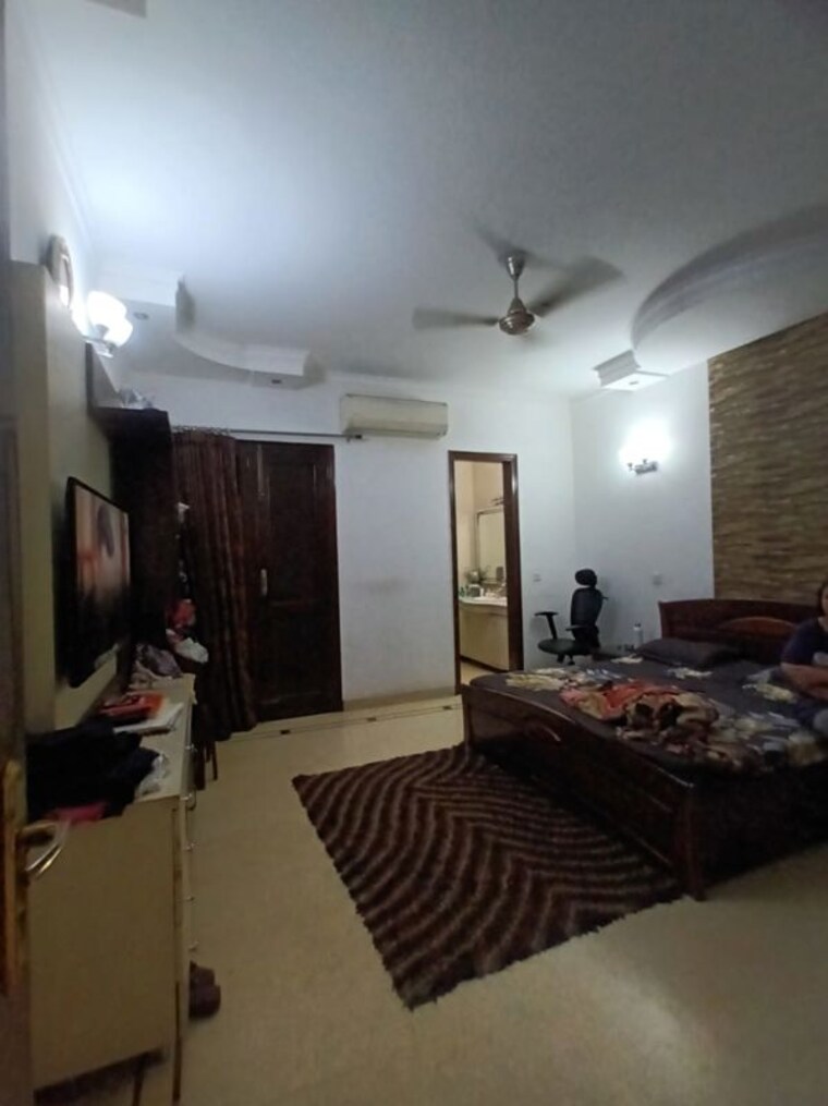 Bedroom, dlf-queens-court 3 Bedroom 265 Sq.Yd. Apartment In Greater Kailash ii Delhi 10211438