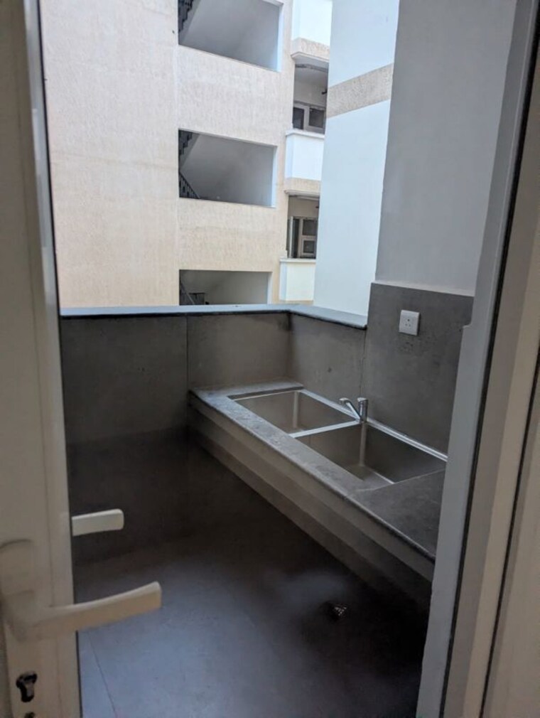 Kitchen, malwa-escon-primera 2 Bedroom 1305 Sq.Ft. Apartment In International Airport Road Zirakpur 10211440